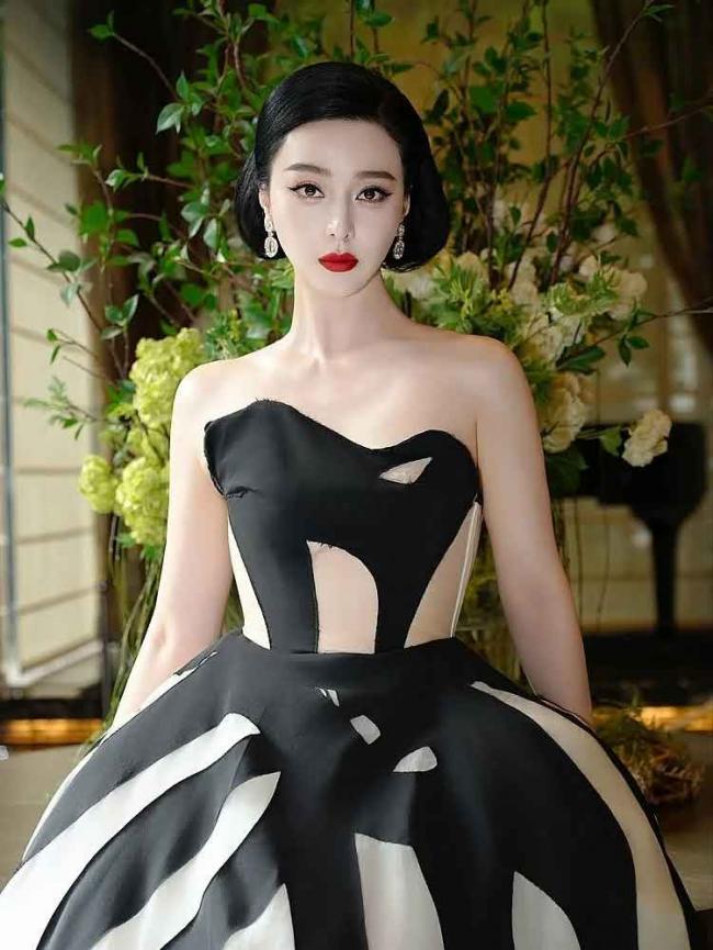 44岁范冰冰冻龄保养秘诀公开 44岁范冰冰冻龄保养秘诀公开