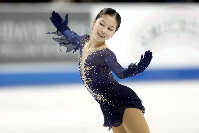 花滑大奖赛总决赛 华裔天才少女一举夺冠 花滑大奖赛总决赛 华裔天才少女一举夺冠