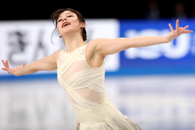 花滑大奖赛总决赛 华裔天才少女一举夺冠 花滑大奖赛总决赛 华裔天才少女一举夺冠