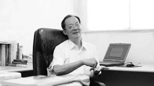 王选的哥哥也走了 复旦大学官网变黑白 王选的哥哥也走了 复旦大学官网变黑白