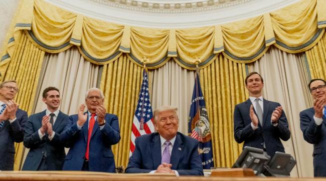 潮水般诉讼潮，即将向川普涌来