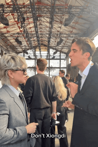 “中国首富之子”大闹曼谷 网友们却纷纷点赞 “中国首富之子”大闹曼谷 网友们却纷纷点赞