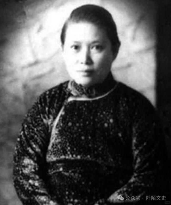 孙中山写信商议离婚,原配只回一字赢得一生敬重 孙中山写信商议离婚,原配只回一字赢得一生敬重