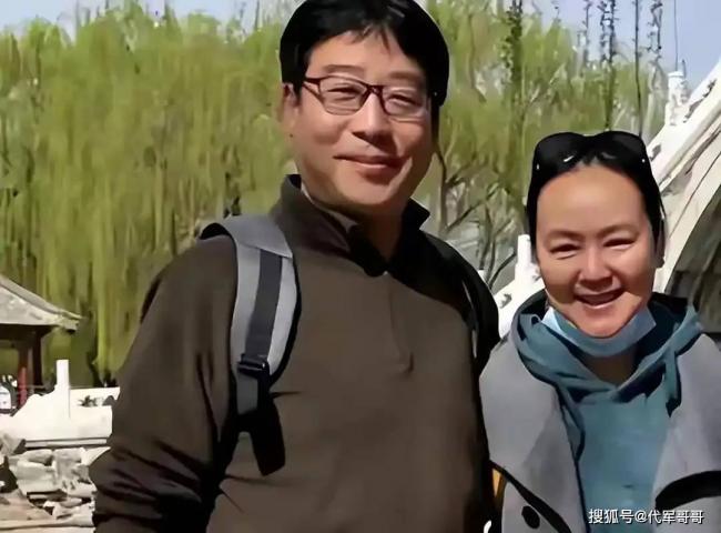 央视著名主持 嫁哈佛海归恩爱22年 官宣新身份 央视著名主持 嫁哈佛海归恩爱22年 官宣新身份