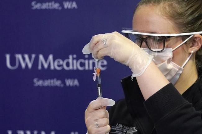 标记最高“黑框警告” FDA拟对新冠疫苗下手 标记最高“黑框警告” FDA拟对新冠疫苗下手