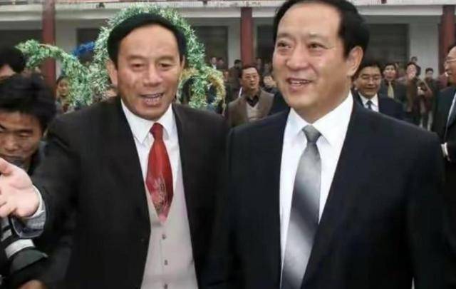 76岁牛群近况曝光 裸捐所有 换来一世孤独 76岁牛群近况曝光 裸捐所有 换来一世孤独