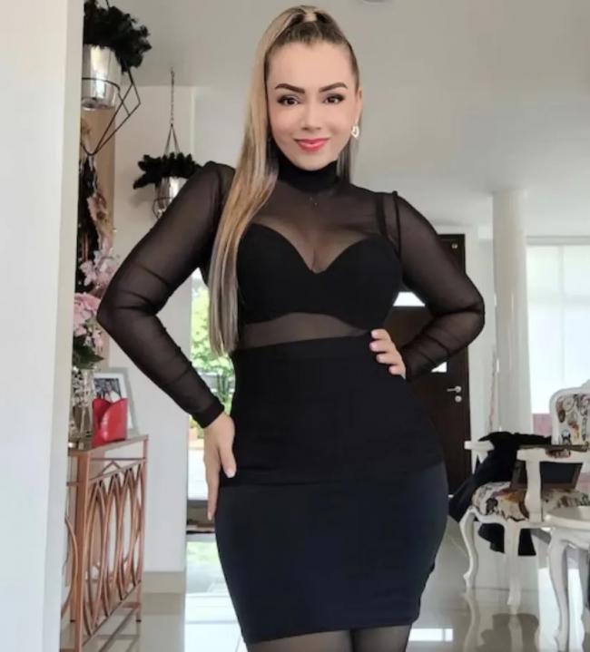 全球最性感法官,“穿着不当”被处分,惹争议 全球最性感法官,“穿着不当”被处分,惹争议