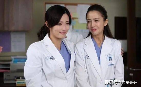 她坚决拒绝潜规则,如今42岁却还单身 她坚决拒绝潜规则,如今42岁却还单身