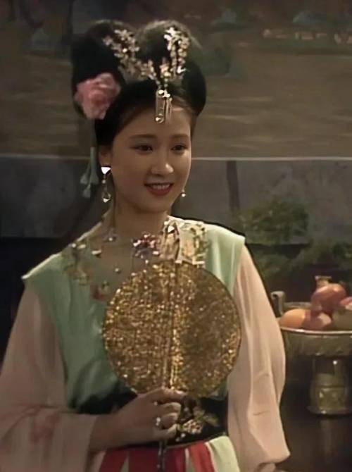 “古典第一美女”何晴去世 才61岁 “古典第一美女”何晴去世 才61岁