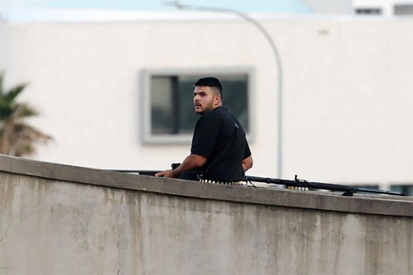 澳洲警方披露 海滩枪击案更多细节