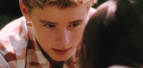 美传奇导演夫妇殒命亿元豪宅 凶嫌儿戒毒12次