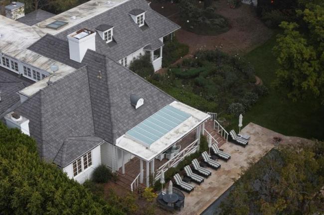 与儿争吵....美名导夫妻之死更多细节 与儿争吵....美名导夫妻之死更多细节