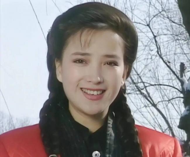 何晴2015年频繁头疼,去世前昏迷了很久 何晴2015年频繁头疼,去世前昏迷了很久