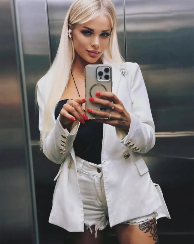 俄“地球最美”女模失去记忆,建筑富商被捕 俄“地球最美”女模失去记忆,建筑富商被捕