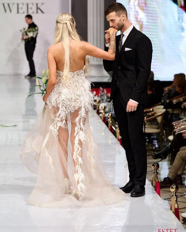 俄“地球最美”女模失去记忆,建筑富商被捕 俄“地球最美”女模失去记忆,建筑富商被捕