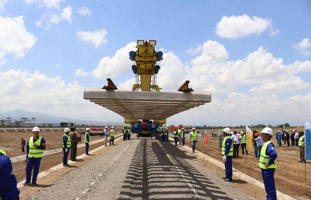 交上投名状!又一个中国伙伴倒向川普 交上投名状!又一个中国伙伴倒向川普
