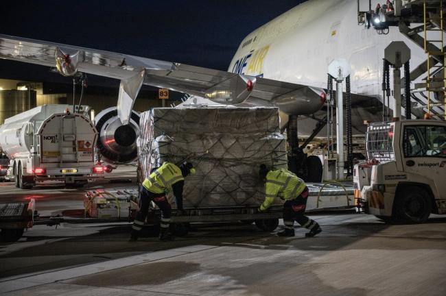 川普大手掀起“北京海啸” 吓坏欧洲 川普大手掀起“北京海啸” 吓坏欧洲