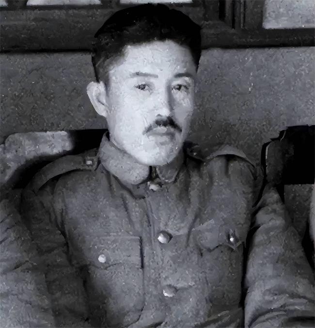 50年代奇葩女:丢下正部级丈夫,离婚嫁资本家 50年代奇葩女:丢下正部级丈夫,离婚嫁资本家