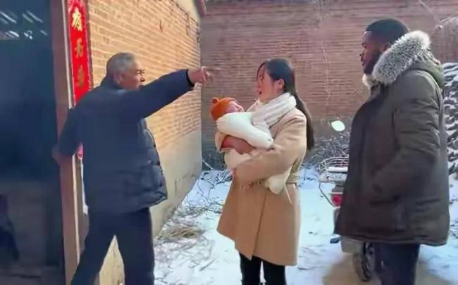 ����Ů��͵�޸����� ���޺����ұ���֮����