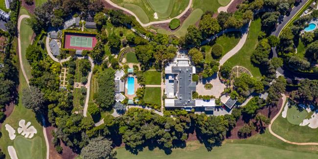 震惊上流社会 昔日首富如何陷入债务黑洞 震惊上流社会 昔日首富如何陷入债务黑洞