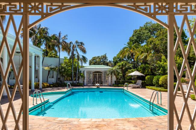 震惊上流社会 昔日首富如何陷入债务黑洞 震惊上流社会 昔日首富如何陷入债务黑洞