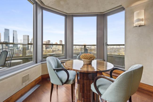 震惊上流社会 昔日首富如何陷入债务黑洞 震惊上流社会 昔日首富如何陷入债务黑洞