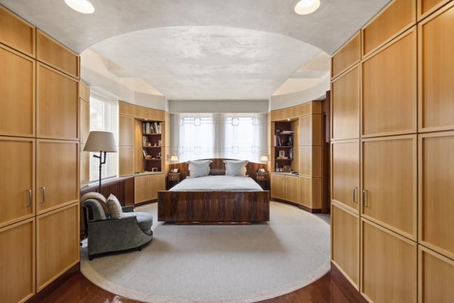 震惊上流社会 昔日首富如何陷入债务黑洞 震惊上流社会 昔日首富如何陷入债务黑洞