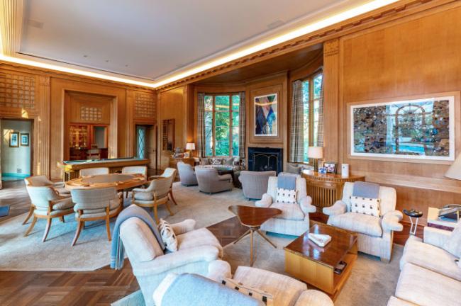 震惊上流社会 昔日首富如何陷入债务黑洞 震惊上流社会 昔日首富如何陷入债务黑洞