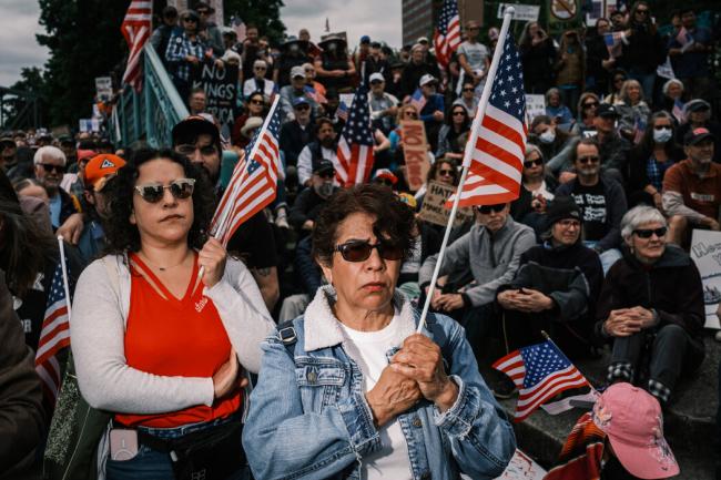 新信号:川普走向巅峰 新信号:川普走向巅峰