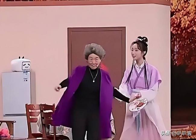 26�����Ӵ��������������ѵ�����Ц��