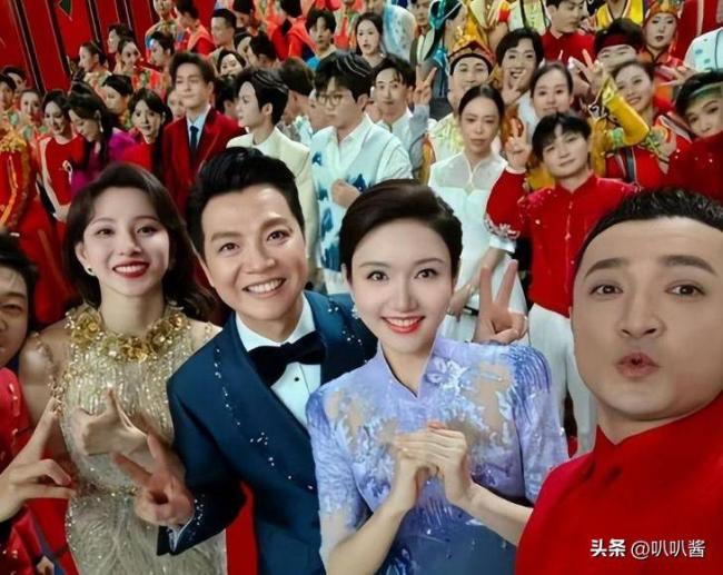 26�����Ӵ��������������ѵ�����Ц��