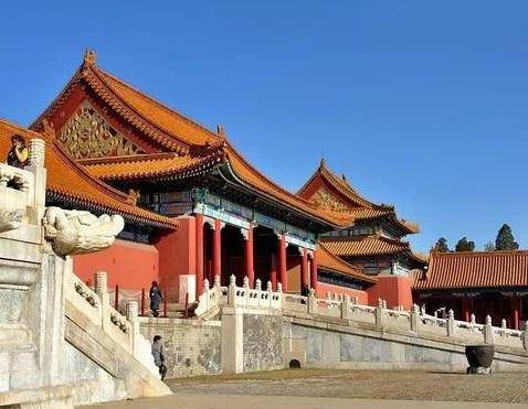 ����5ëǮ͵�߹ʹ���ֵ5�����һҹ����