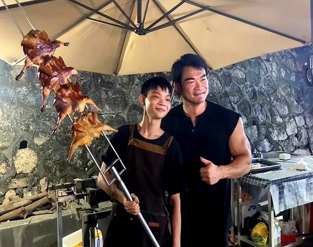 �̶̼��죬16�꿾����������....