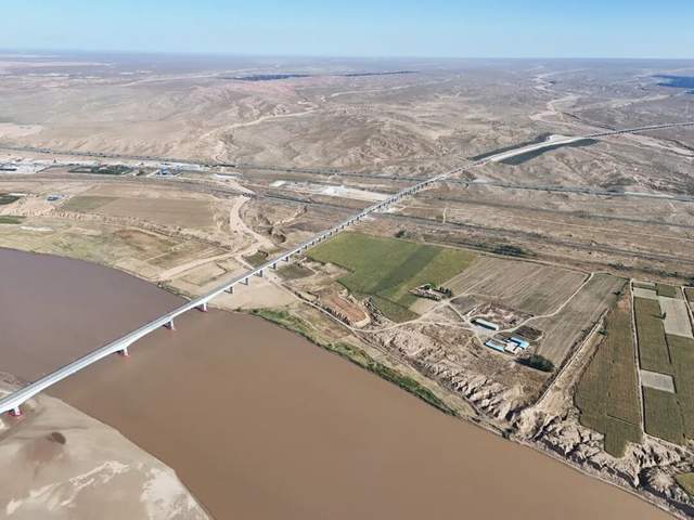 1700����й����ڰ�����ͨ��