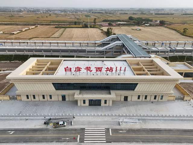 1700����й����ڰ�����ͨ��