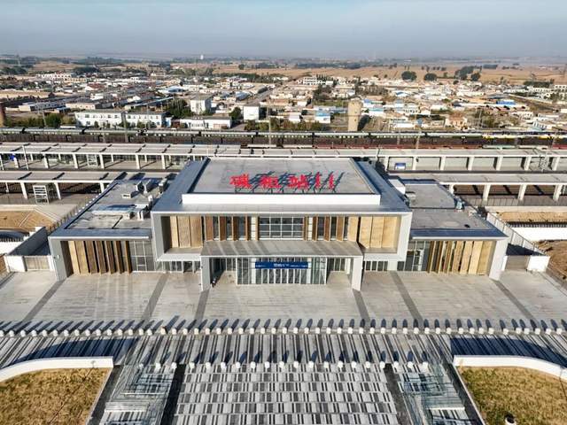 1700����й����ڰ�����ͨ��