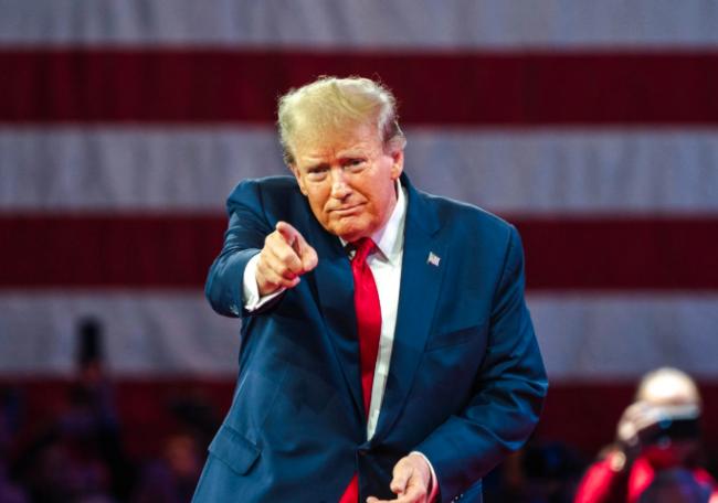 川普打造“史上最强”战列舰 中南海慌了