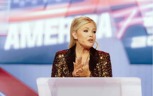 �¿����׹�����̬ ������������