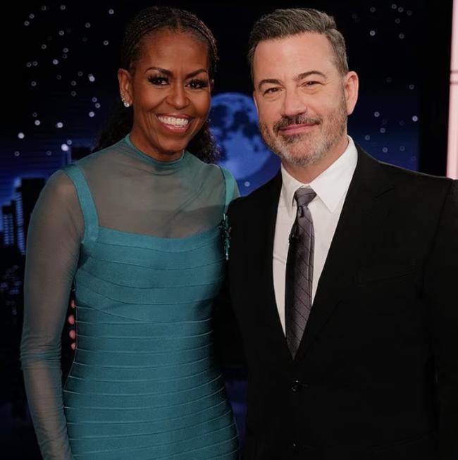 61岁奥巴马夫人暴瘦后“逆生长”