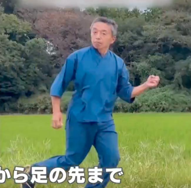一天跑160公里？61岁大爷钻研“江户跑”爆火