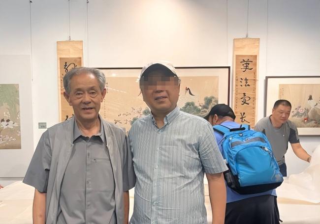 徐湖平大靠山曝光,父亲老战友竟是江苏一把手 徐湖平大靠山曝光,父亲老战友竟是江苏一把手