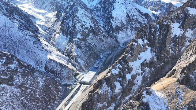 意义不亚于建造航母!中国胜利隧道通车 意义不亚于建造航母!中国胜利隧道通车
