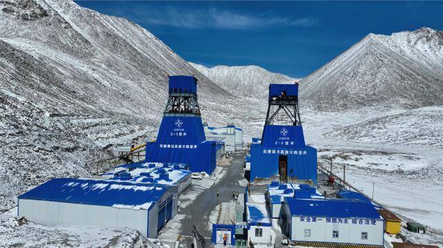 意义不亚于建造航母!中国胜利隧道通车 意义不亚于建造航母!中国胜利隧道通车