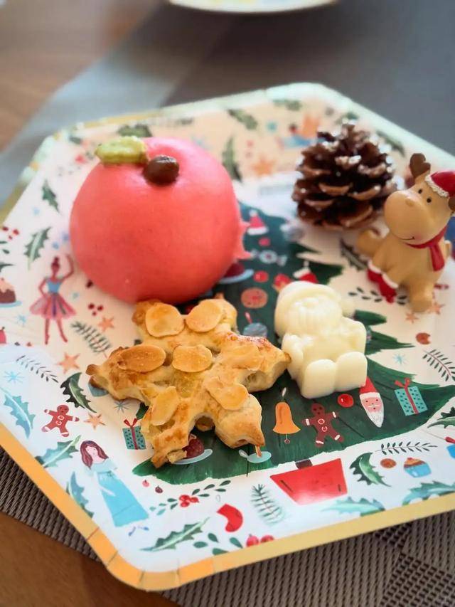 章泽天晒“迪拜照”不到12小时,恶心的一幕发生 章泽天晒“迪拜照”不到12小时,恶心的一幕发生