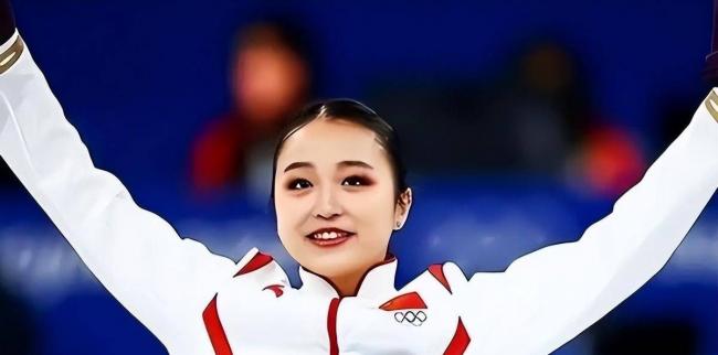 男友是奥运冠军,父亲是北大院长 男友是奥运冠军,父亲是北大院长