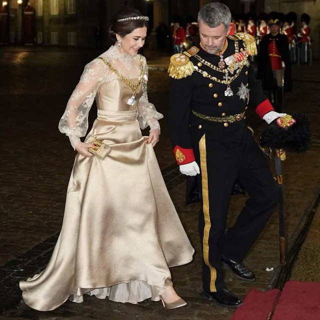 53�굤�����������磬��Һ��ȹ������