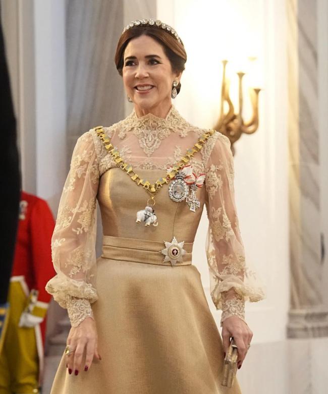 53�굤�����������磬��Һ��ȹ������