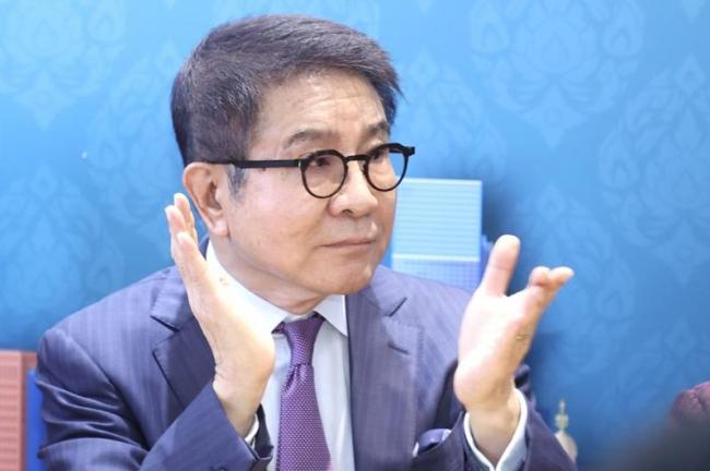 �������ݱ���...̨����Ӫ������������