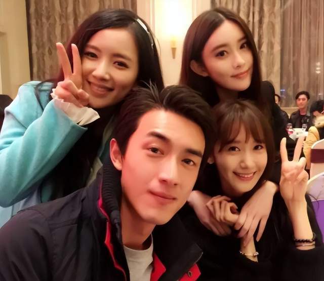 ���������ϣ��й����칥��18λ֪������