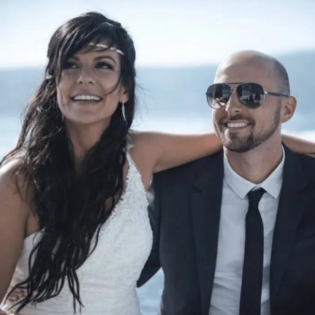 瑞士酒吧经理夫妇惨剧后首露面，态度傲慢